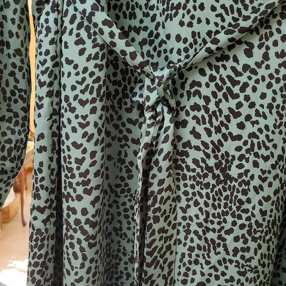 Equipment Green and Black Long Sleeve Dress - Picture 3 of 5